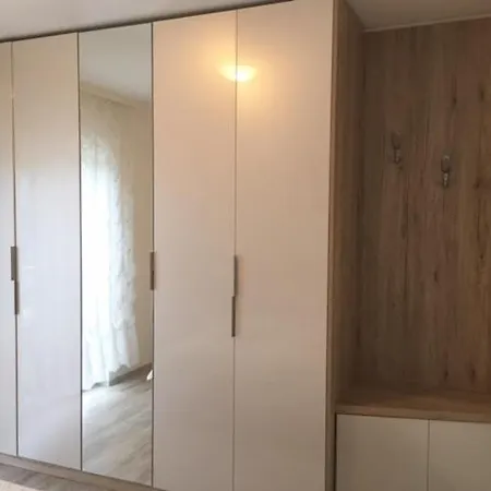 Apartment Mirella *