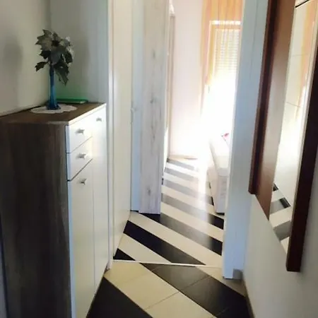 Mirella Apartment Umag