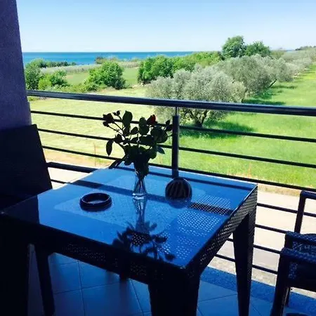 Mirella Apartman